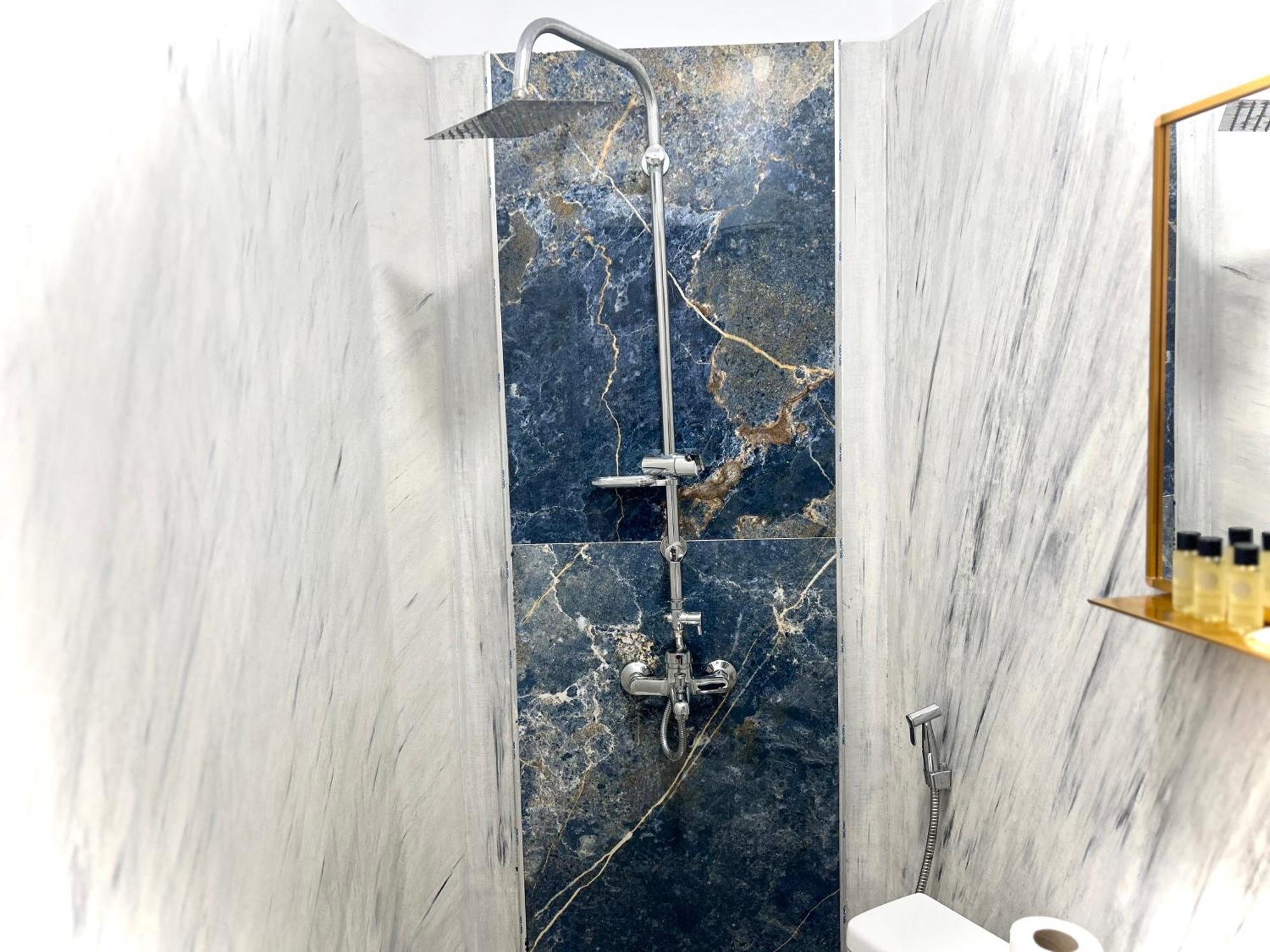 Tirana Square Hotel Luaran gambar
